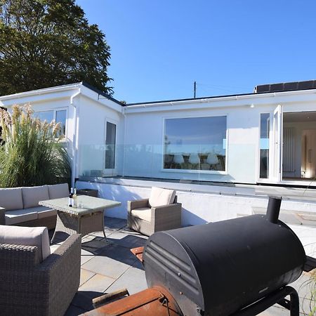 4 Bed In Brixham 76402 Villa Exterior photo